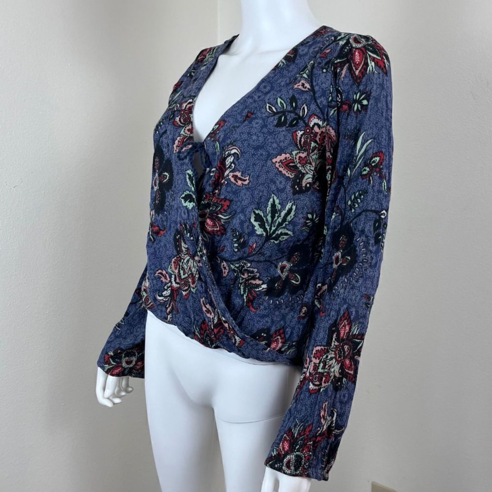 Hollister Size M Faux Wrap Paisley Bell Sleeve High Low Boho Cotton Festival Top - Picture 8 of 12